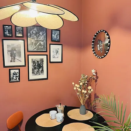Quiet And Cozy By The Walls Of Vysehrad Apartmán *